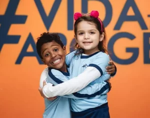 A Rede de Ensino Apogeu proporciona o melhor que a educação infantil pode oferecer.